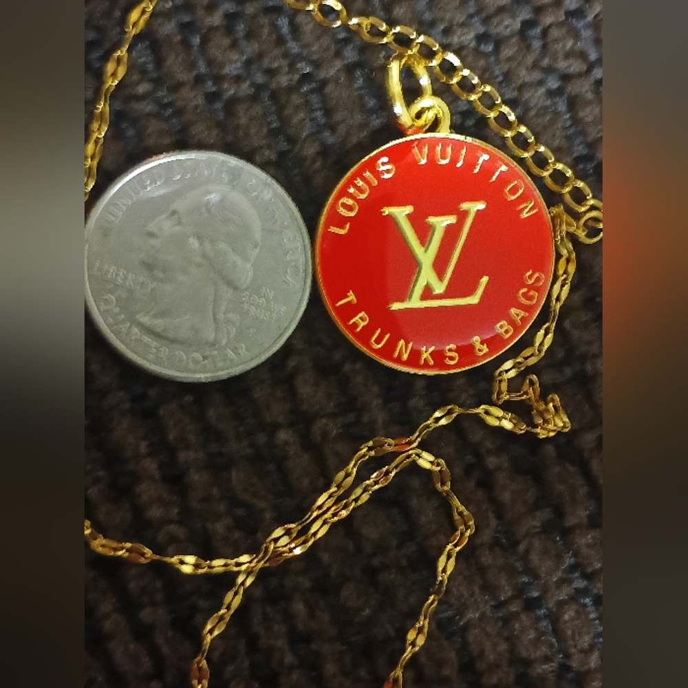 Louis Vuitton Zipper/ Charm - Picture 12 of 13